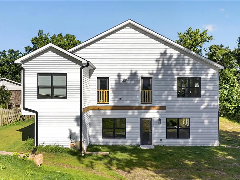 15308 Batesville Ct — Photo 18