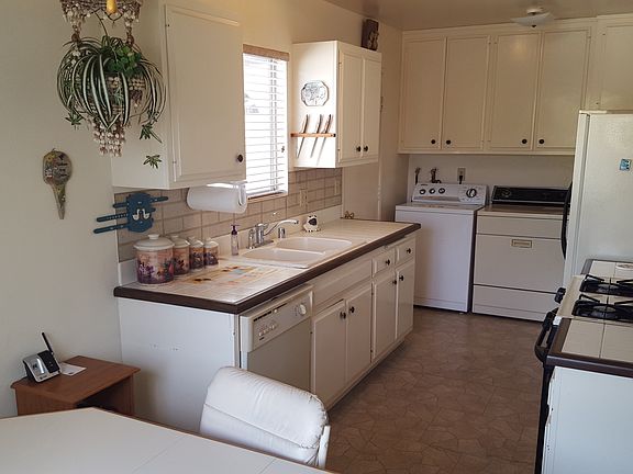 2nd image of 3535 Mira Pacific Dr