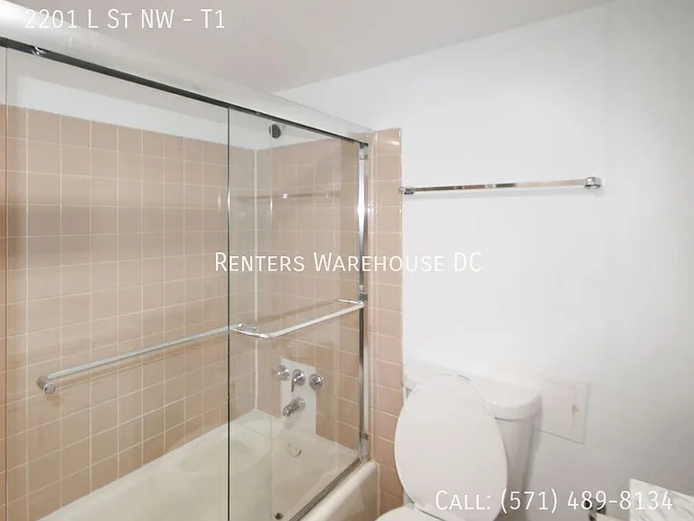 2201 L St NW #T1 — Photo 13