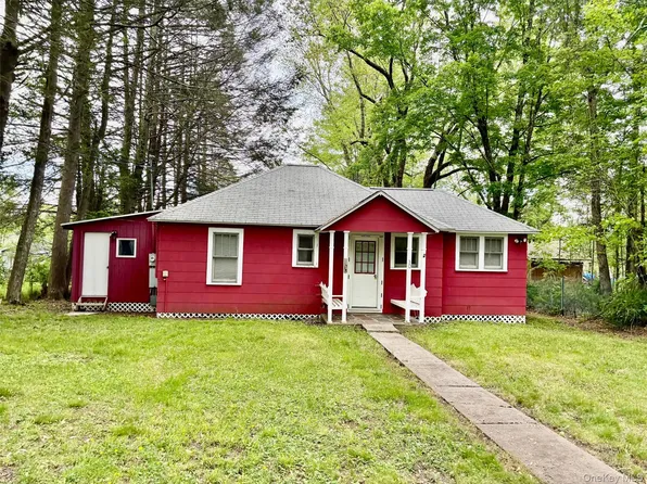 30 First Street, Monticello, NY 12701