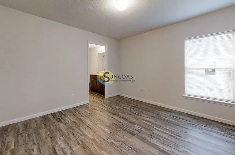61 Plain View Dr #B — Photo 8
