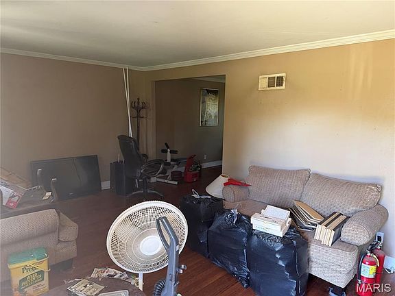 4th image of 1277 Waldorf Dr