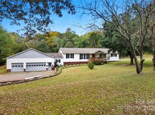 1116 W Lewis Ferry Rd, Statesville, NC 28677