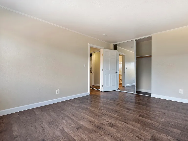 234 Escuela Ave — Photo 17