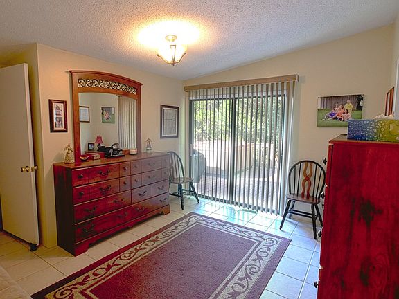 4th image of 1741 Great Creek Dr