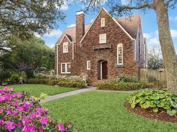 46 Cedar Lawn Cir, Galveston, TX 77551