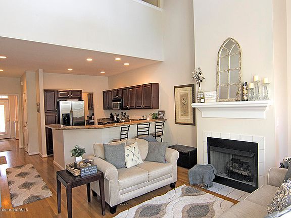 4th image of 7510 Promontory Court