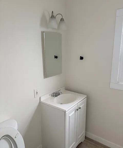 1835 E 1st St #4 — Photo 18