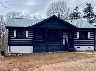 166 Lake Rd, Ware Shoals, SC 29692