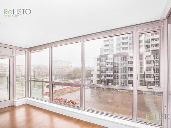 3rd image of 708 Long Bridge St APT 310