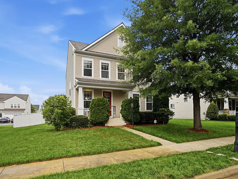 15521 Ann Arden Ave — Photo 1