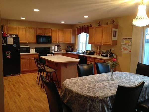 2nd image of 2203 28th Ct SE