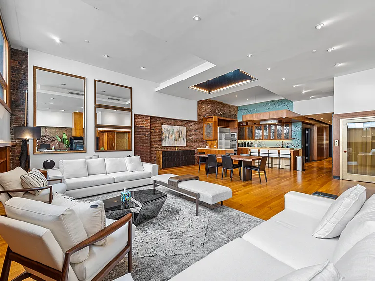 10 E 14th St #PENTHOUSE — Photo 3
