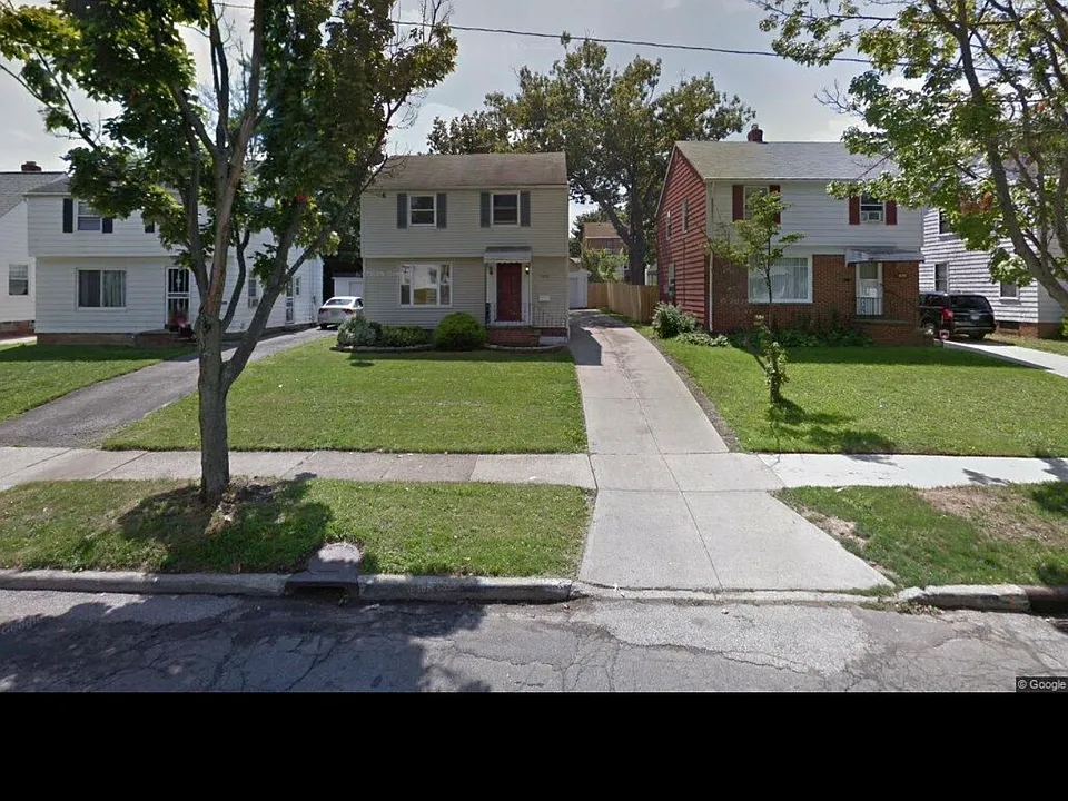 4058 Harwood Rd