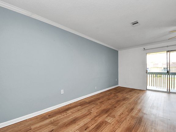 3rd image of 250 El Dorado Blvd APT 204
