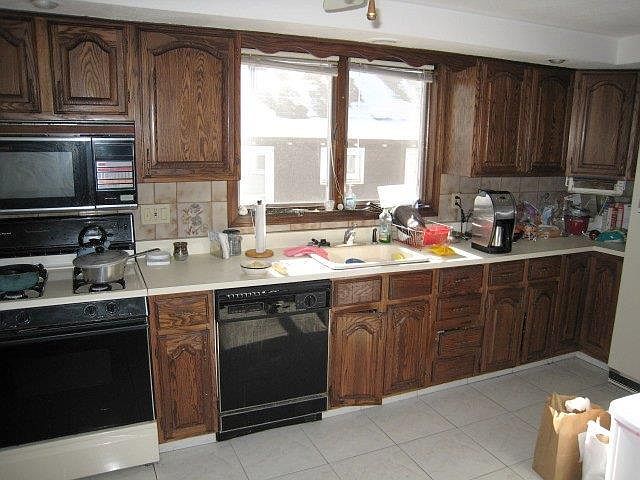2nd image of 17-19 Mason St #2