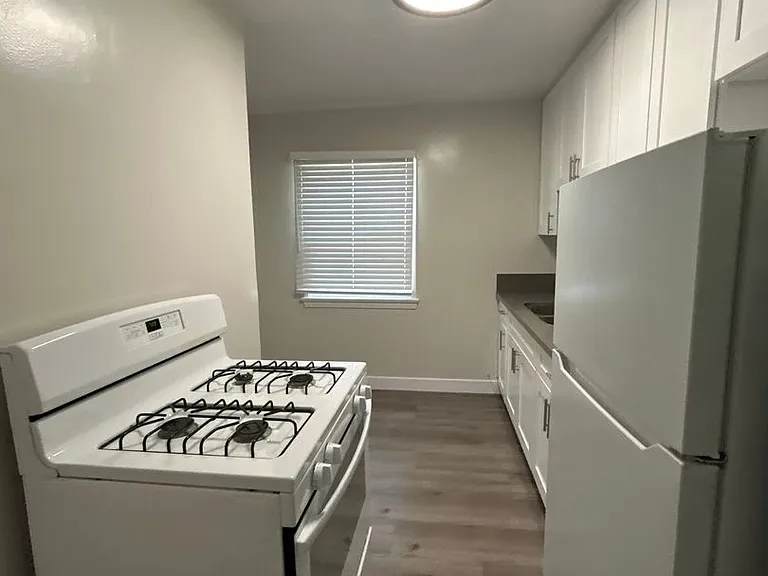 1133 Locust Ave Long Beach, Ca 90813-3262 — Photo 6