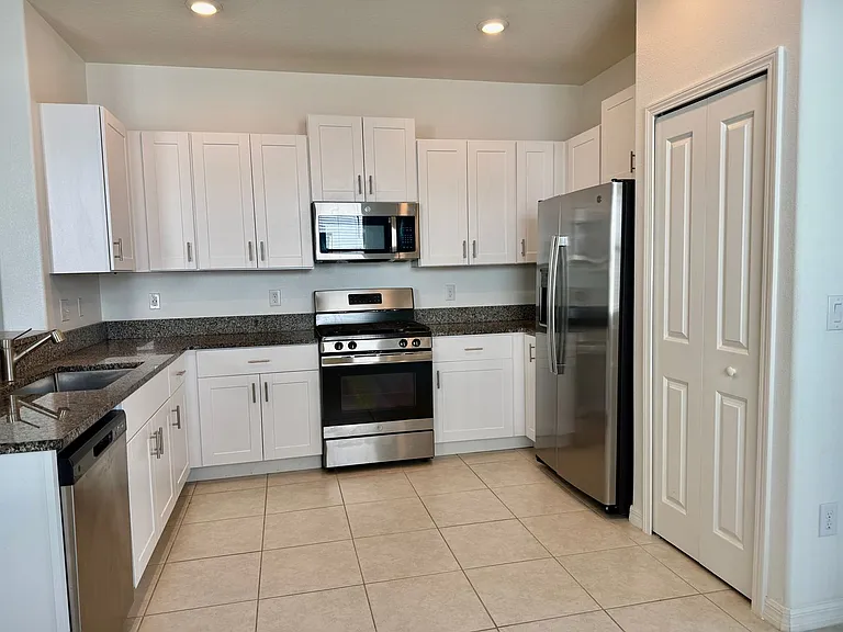 8335 Birch Haven Ln — Photo 8