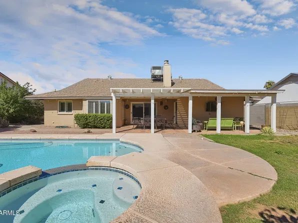 819 W Lodge Drive, Tempe, AZ 85283