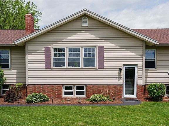 3rd image of 2515 Mountain View Road
