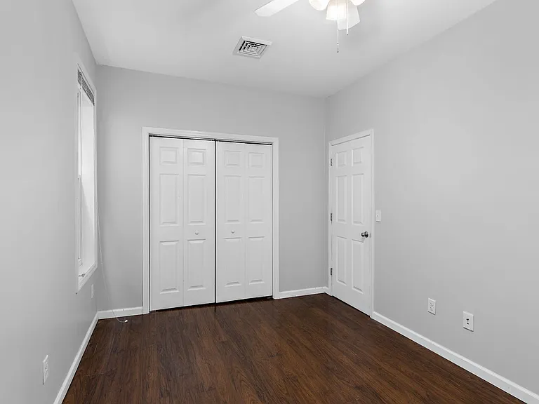 65 Dana Ave — Photo 16