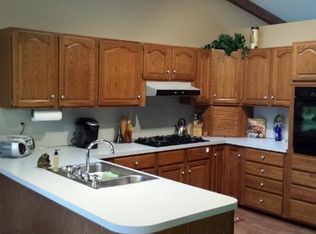 8536 136th Ct, Apple Valley, MN 55124