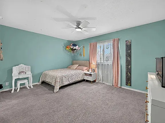 2226 Carmel Dr — Photo 13