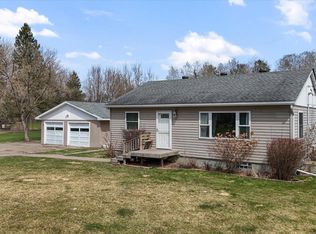 2016 Soldiers Ln, Grand Rapids, MN 55744