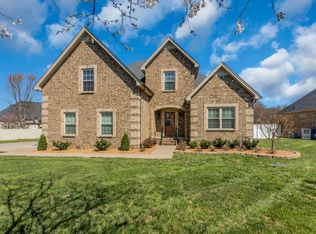1009 Lila Dr, Murfreesboro, TN 37128