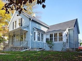 316 N Spring St, Port Washington, WI 53074