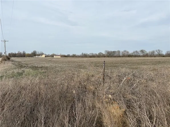 S Little Rd, Garden City, MO 64747