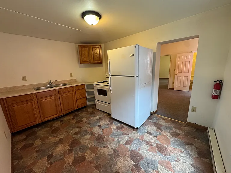 127 Bowery St #127 — Photo 6