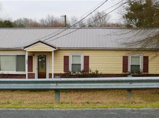 633 Charlotte Dr, Lexington, NC 27292