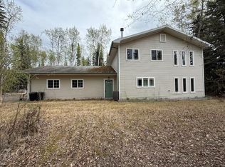 3890 Hurst Rd, North Pole, AK 99705