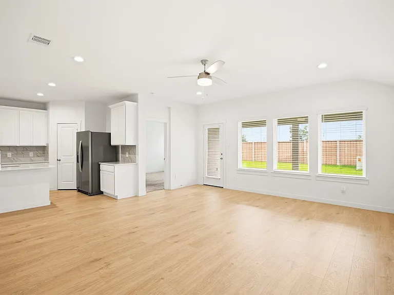 30615 Skye Villa Ln — Photo 16