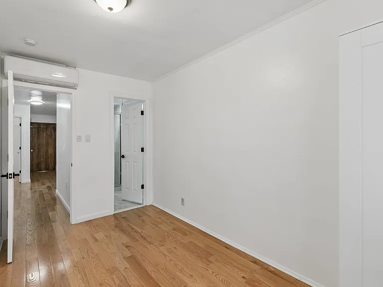 1225 Spruce St #3F — Photo 13
