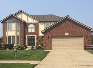 45759 Delta Dr, Macomb, MI