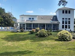 989 Smith Point Rd, Reedville, VA 22539