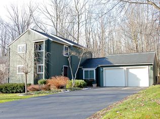 8716 Marinus Dr, Baldwinsville, NY 13027