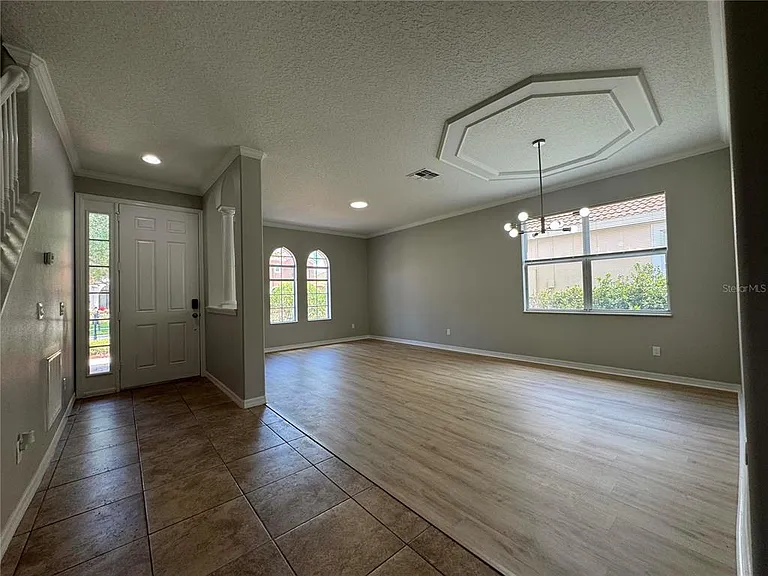 11813 Via Lucerna Cir — Photo 8