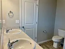 4 bed, 2.5 bath, 1987 sqft, $2,650 — Photo 2