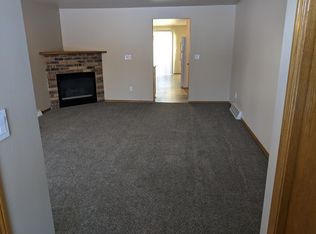 3657 S Timber Trl #2, Suamico, WI 54173