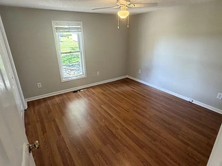 2189 N Carolina 55 — Photo 6
