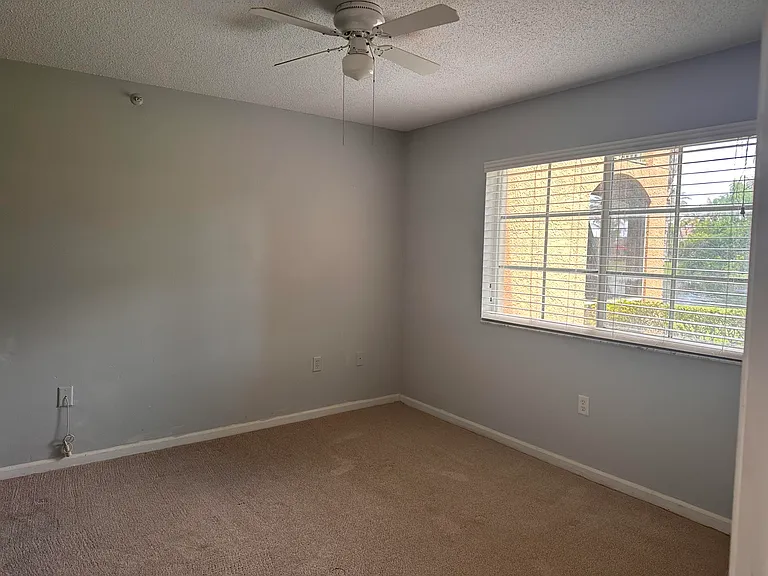 3628 NW Adriatic Ln — Photo 8
