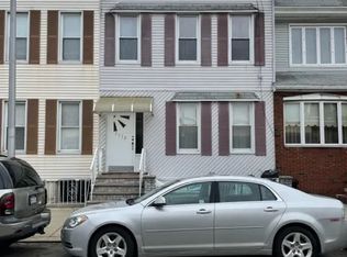 7312 71st Pl, Ridgewood, NY 11385