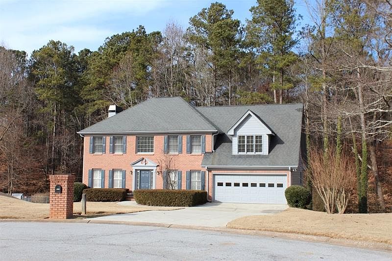 1st image of 3515 Parkwood Hills Ct