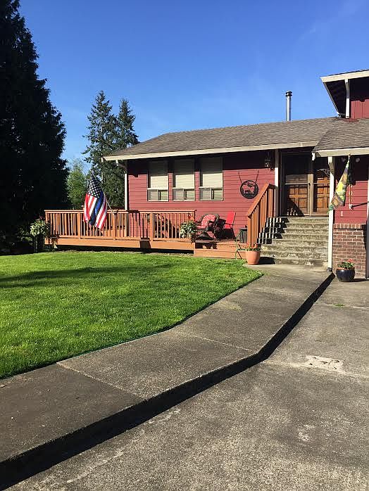 1st image of 1906 216th Avenue Ct E