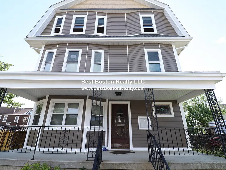 317 Main St #2 — Photo 1