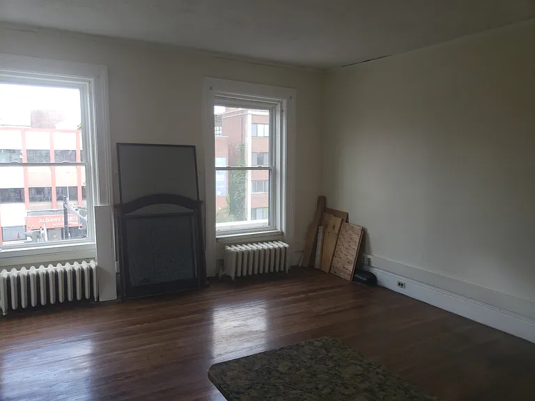 184 Washington Ave #3B — Photo 9