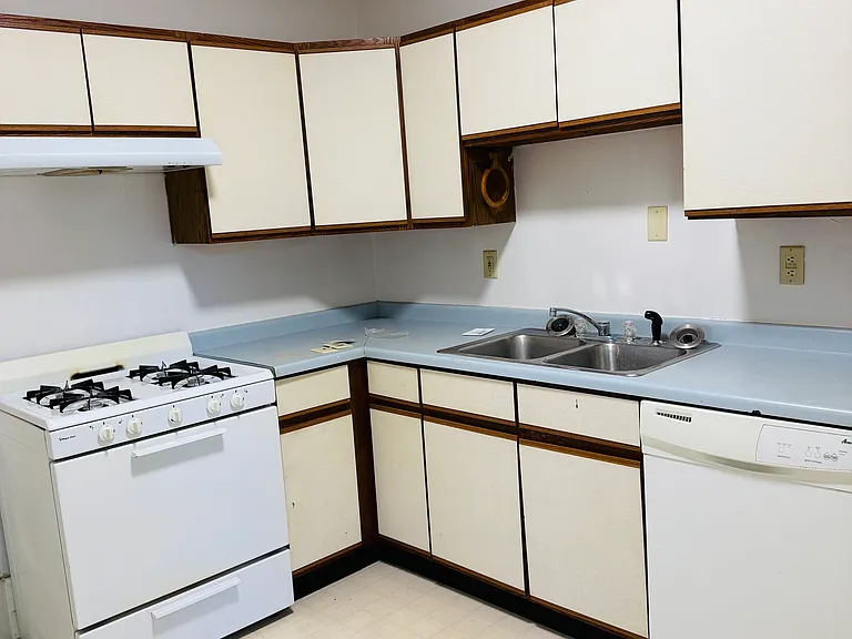 1157 Hague Ave #2 — Photo 11